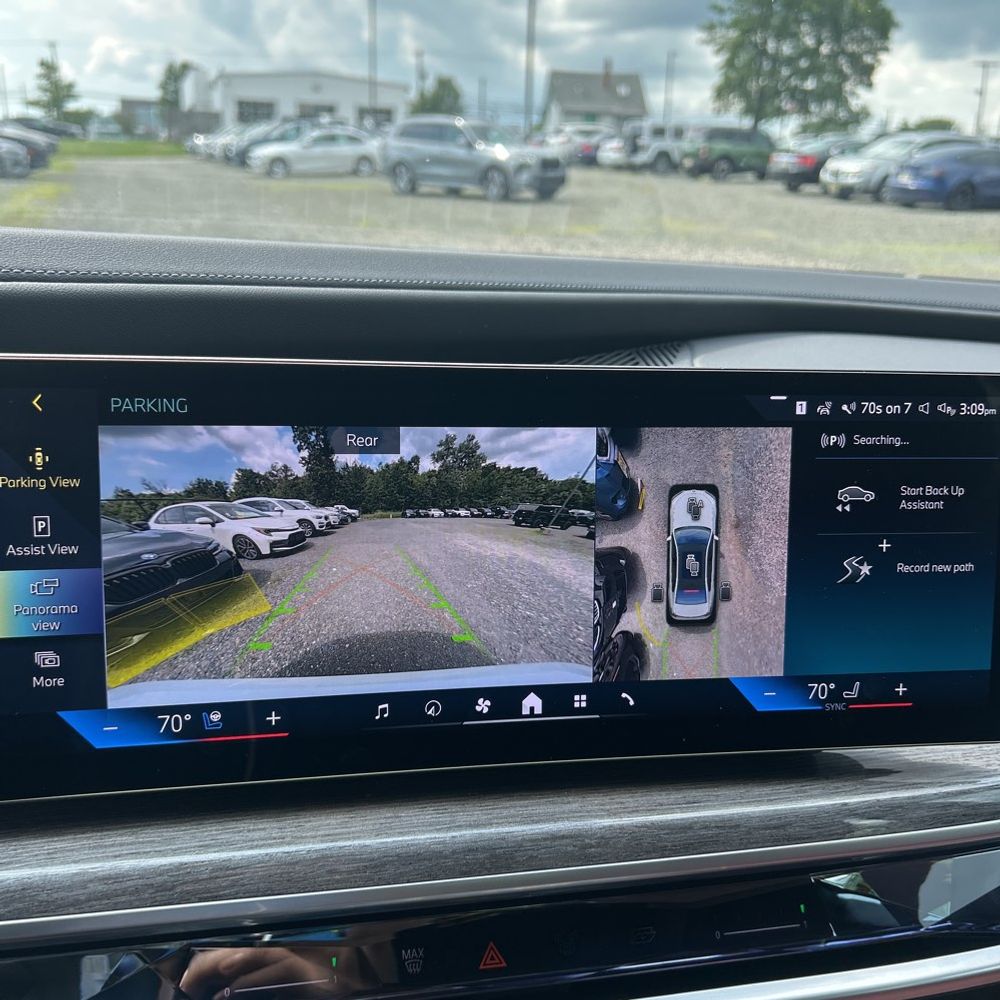 2023 BMW 7-Series 760xi