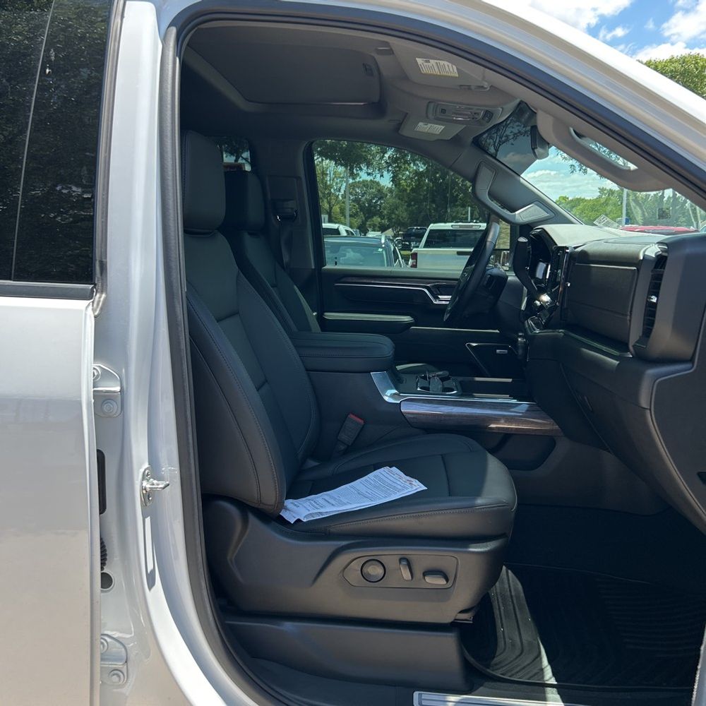 2025 Chevrolet Silverado 2500HD LTZ