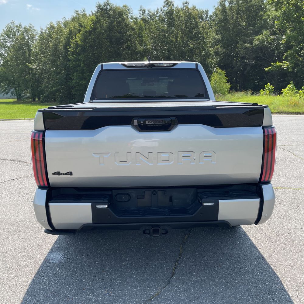 2024 Toyota Tundra Platinum