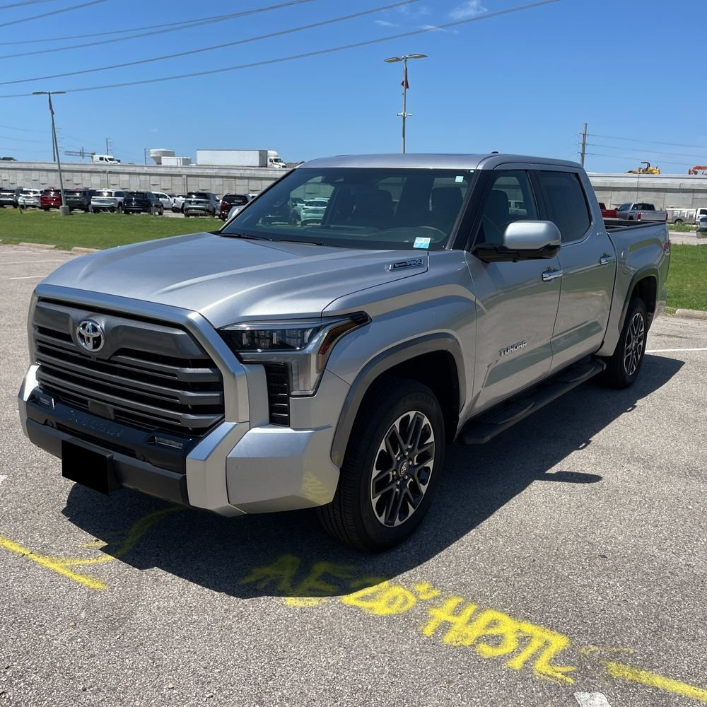 2025 Toyota Tundra Limited HV