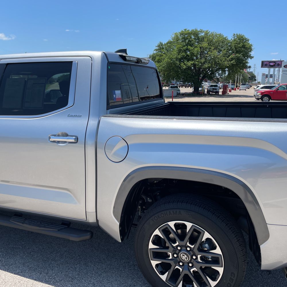 2025 Toyota Tundra Limited HV