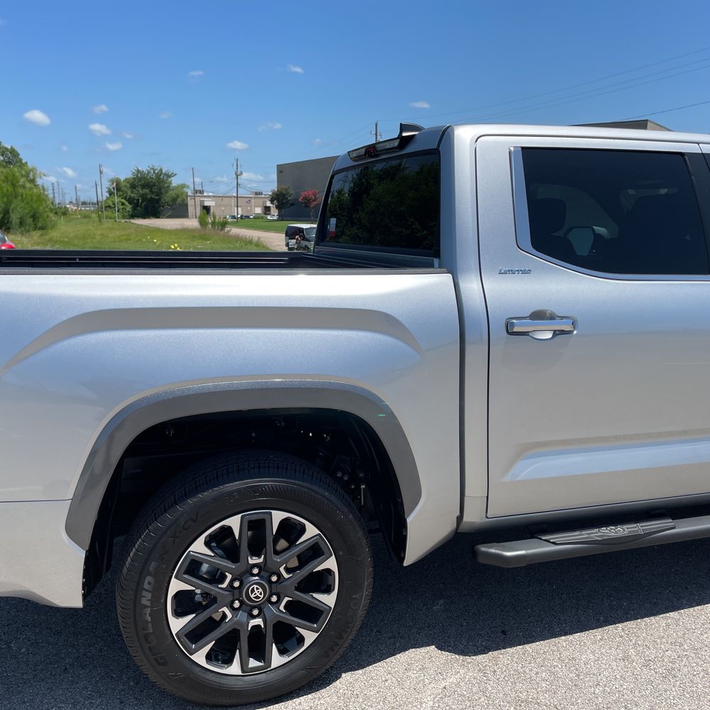 2025 Toyota Tundra Limited HV