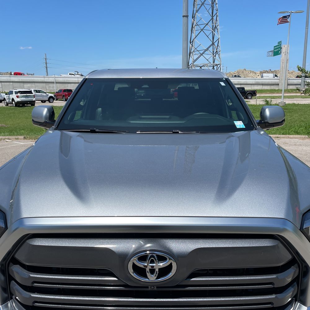2025 Toyota Tundra Limited HV