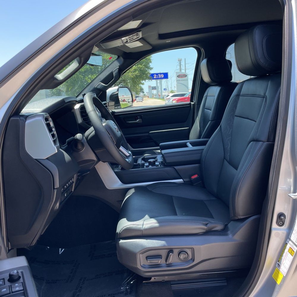 2025 Toyota Tundra Limited HV