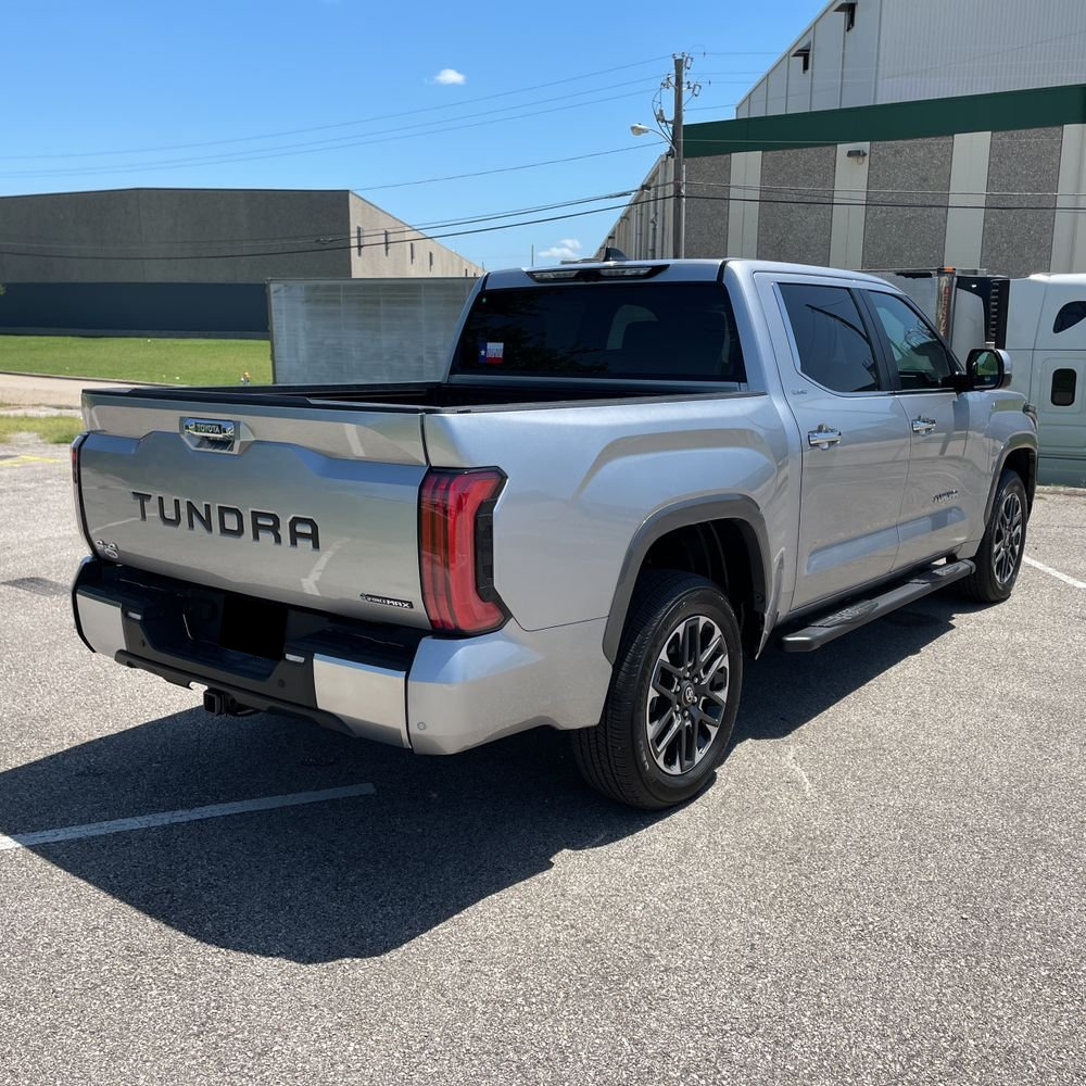 2025 Toyota Tundra Limited HV