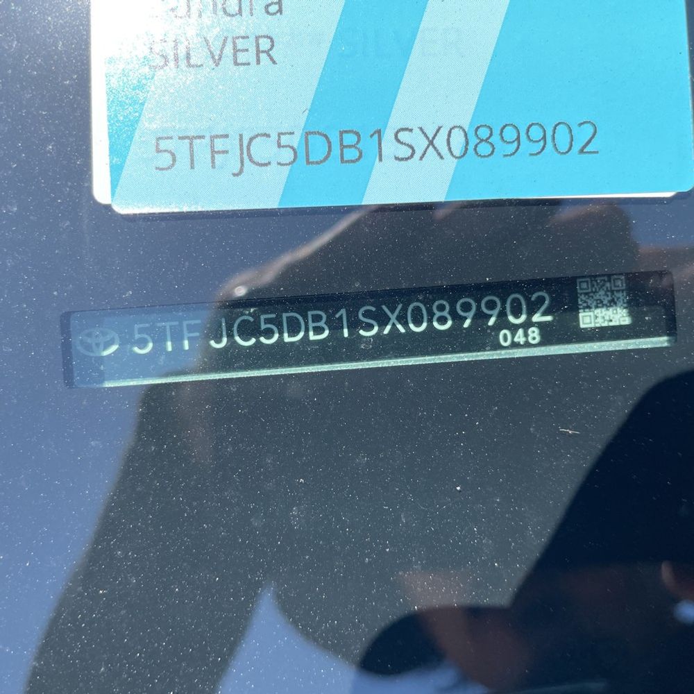 2025 Toyota Tundra Limited HV