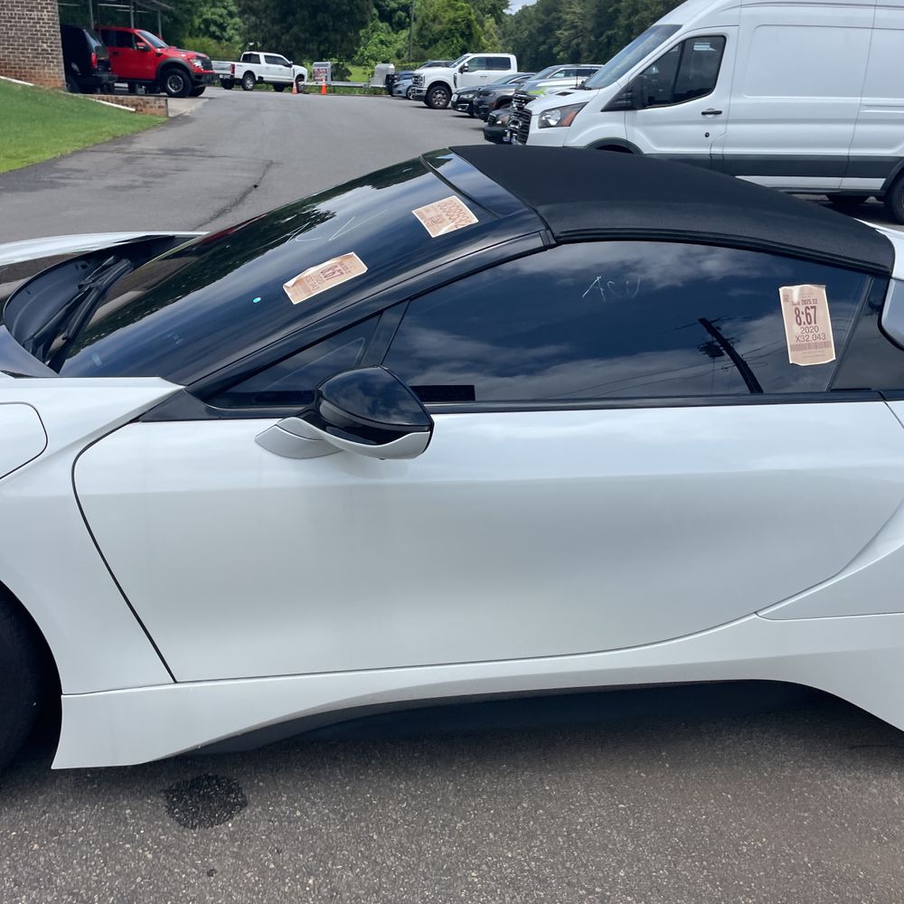 2020 BMW i8