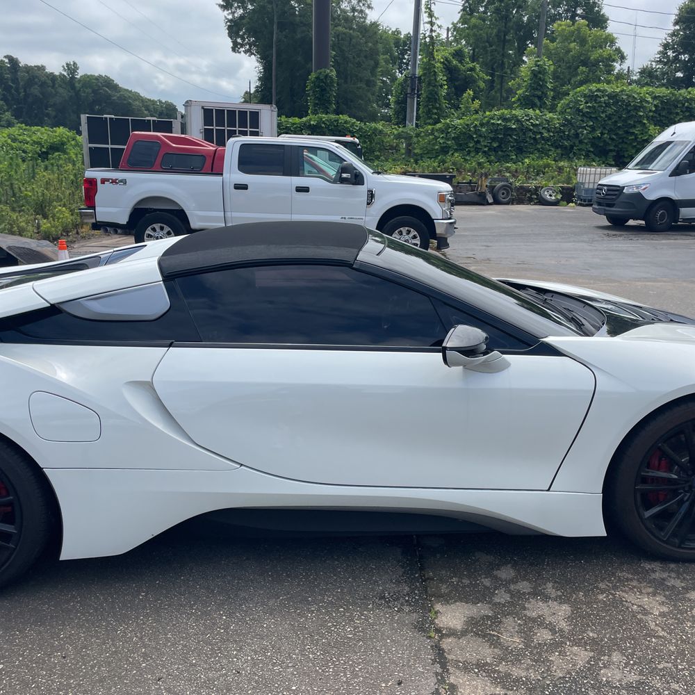 2020 BMW i8