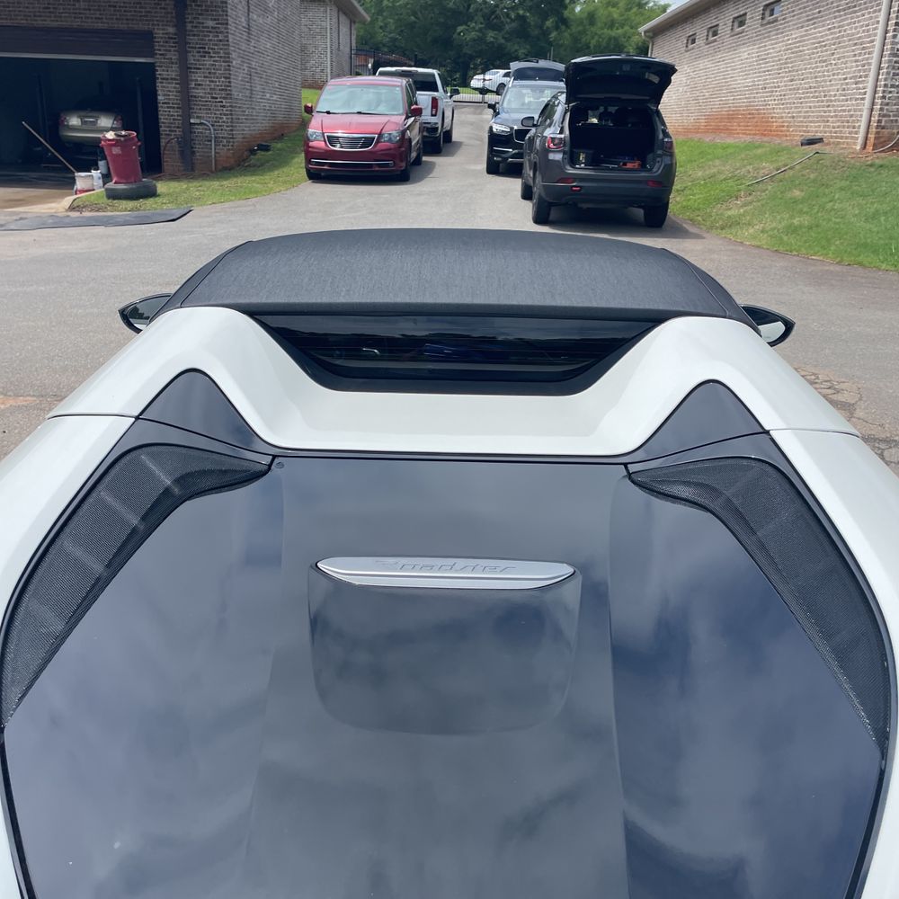2020 BMW i8