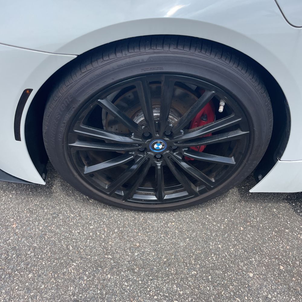 2020 BMW i8