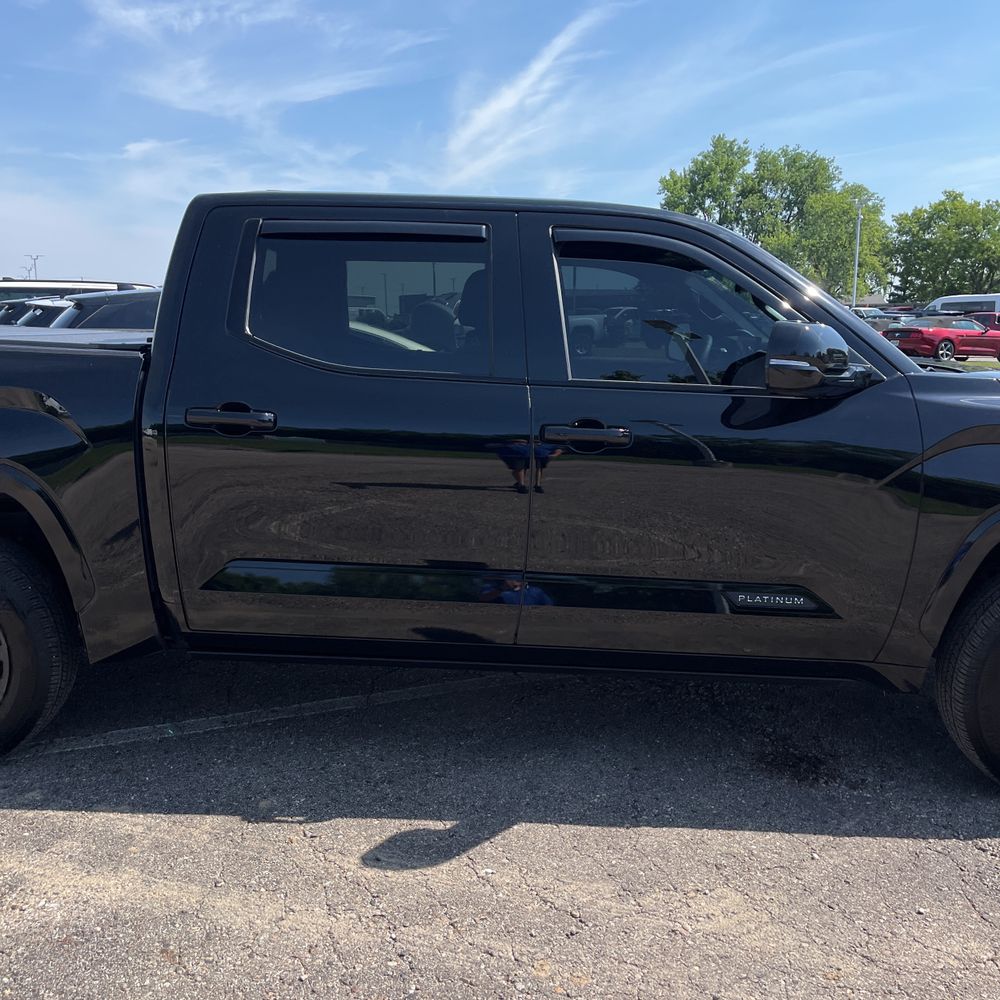 2024 Toyota Tundra Platinum HV