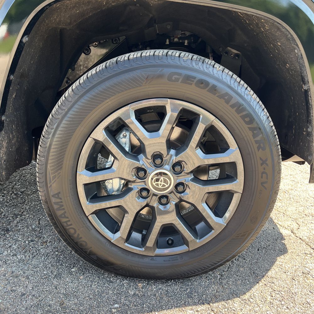 2024 Toyota Tundra Platinum HV