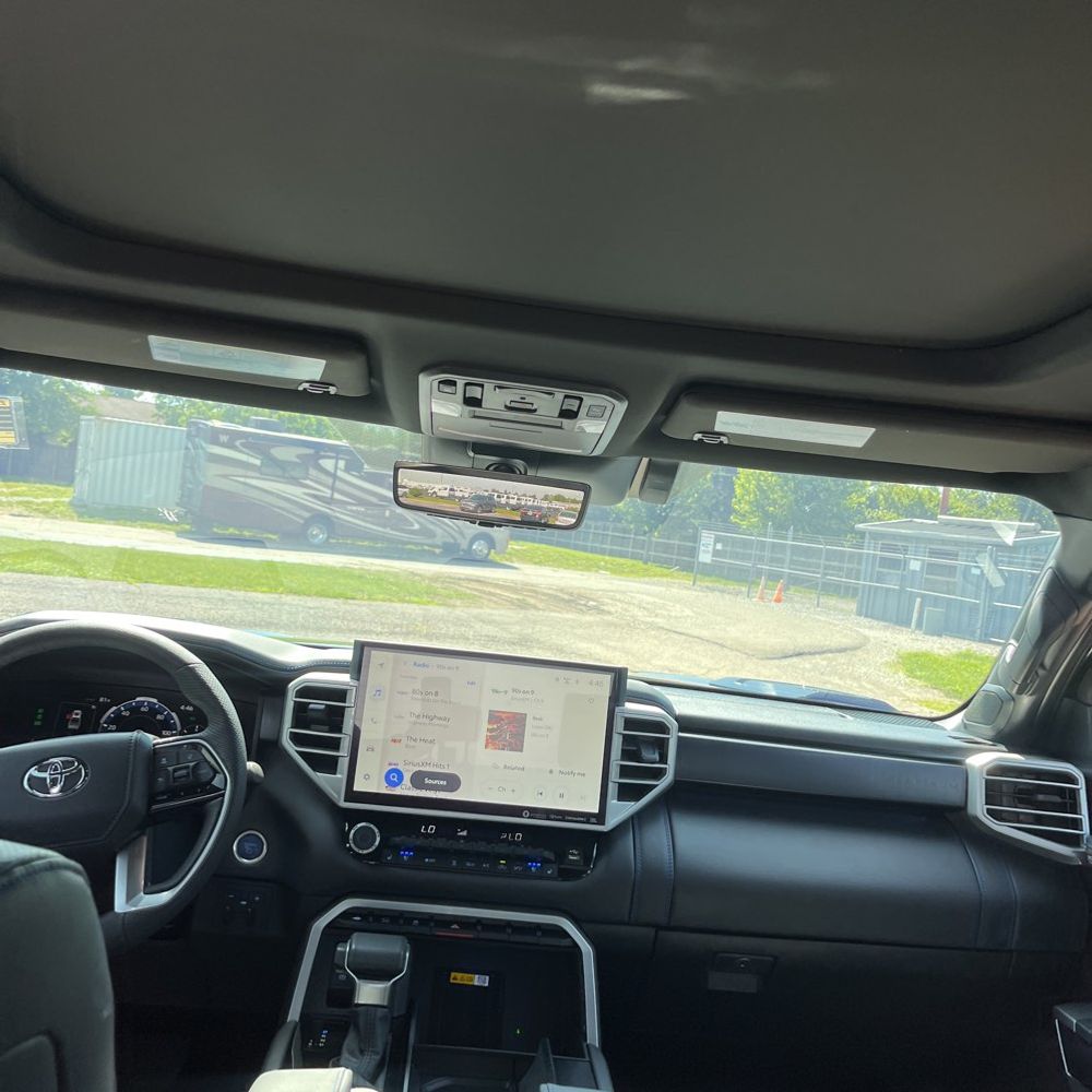 2024 Toyota Tundra Platinum HV
