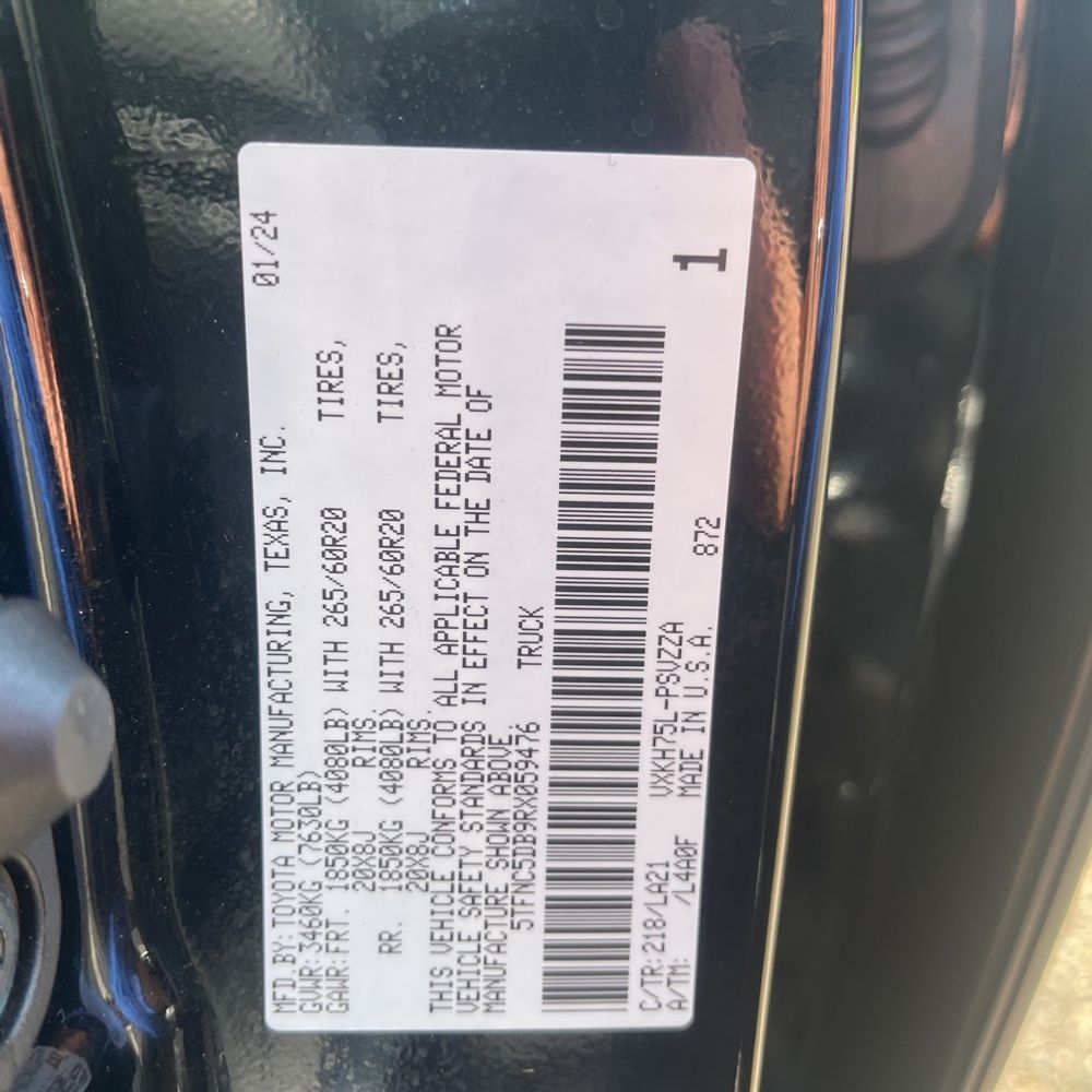 2024 Toyota Tundra Platinum HV