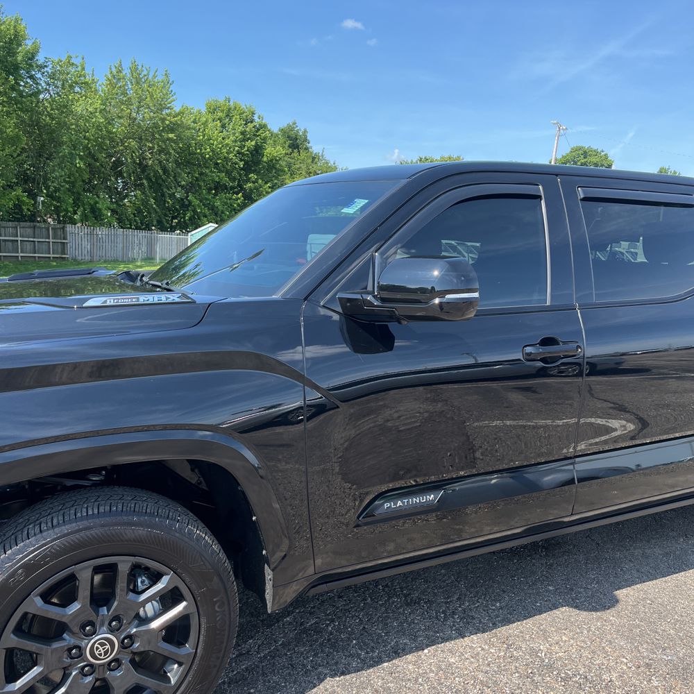 2024 Toyota Tundra Platinum HV