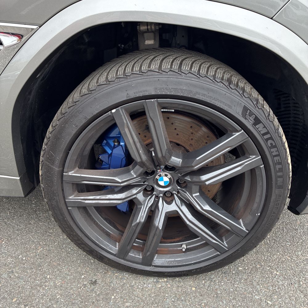 2023 BMW X6 M