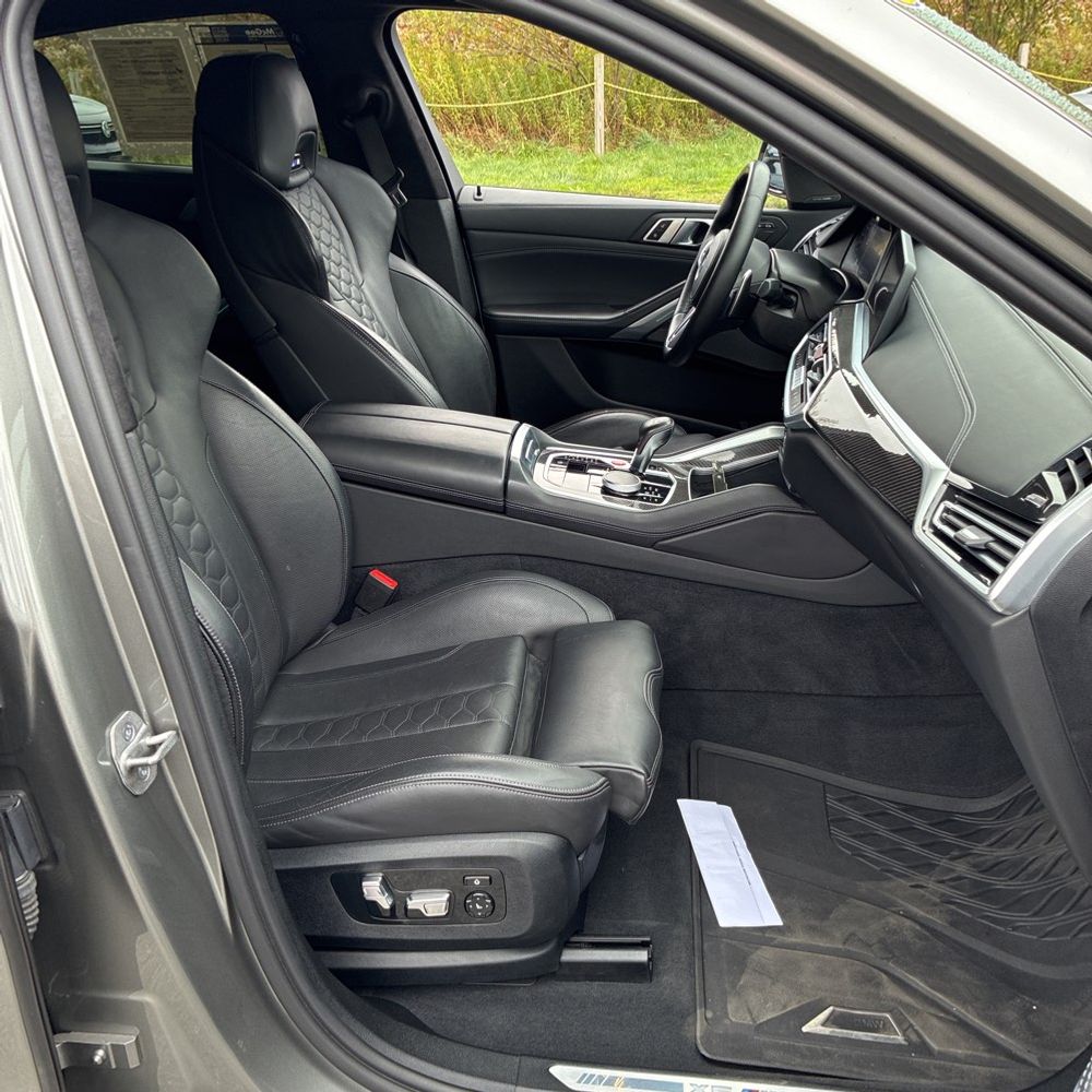 2023 BMW X6 M