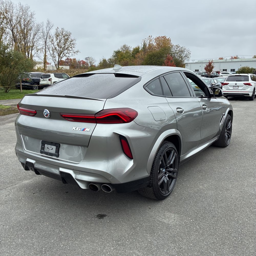 2023 BMW X6 M