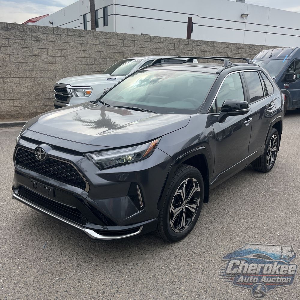 2025 Toyota RAV4 Plug-in Hybrid XSE