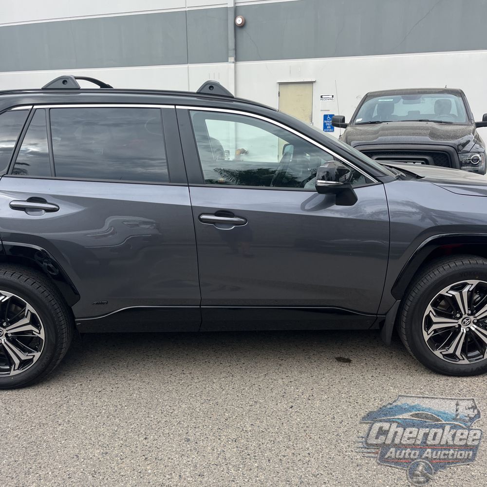2025 Toyota RAV4 Plug-in Hybrid XSE