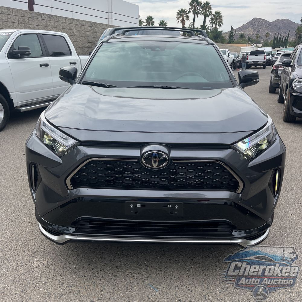2025 Toyota RAV4 Plug-in Hybrid XSE