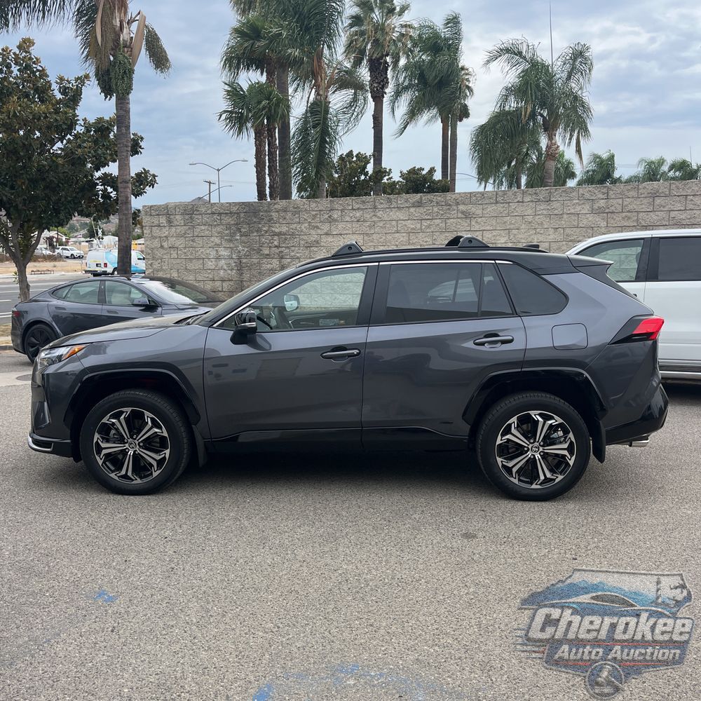 2025 Toyota RAV4 Plug-in Hybrid XSE