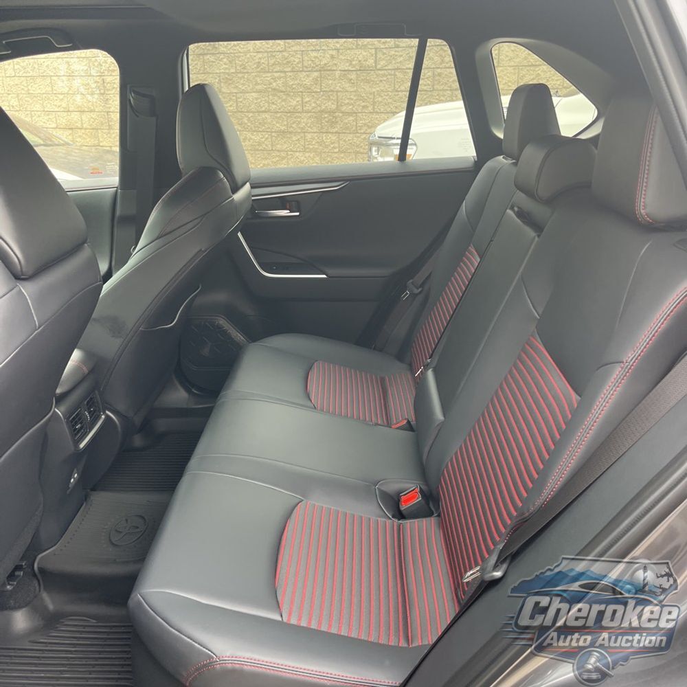 2025 Toyota RAV4 Plug-in Hybrid XSE