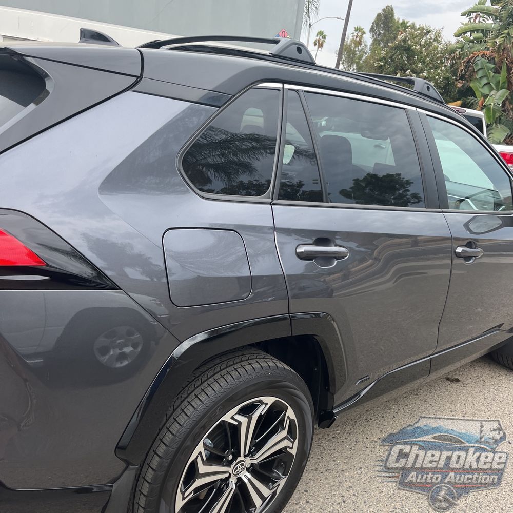 2025 Toyota RAV4 Plug-in Hybrid XSE