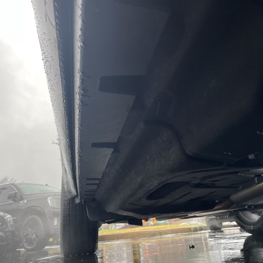2024 Land Rover Defender 110 V8 P525