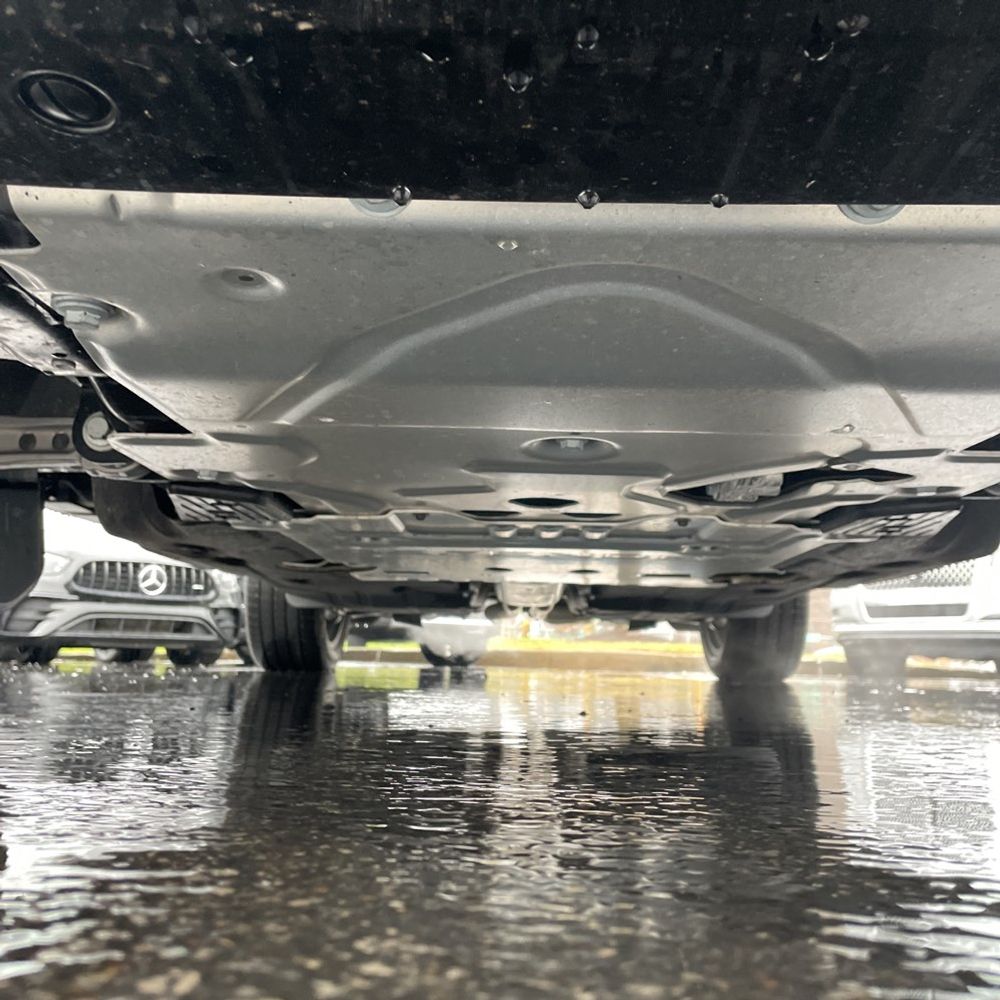 2024 Land Rover Defender 110 V8 P525