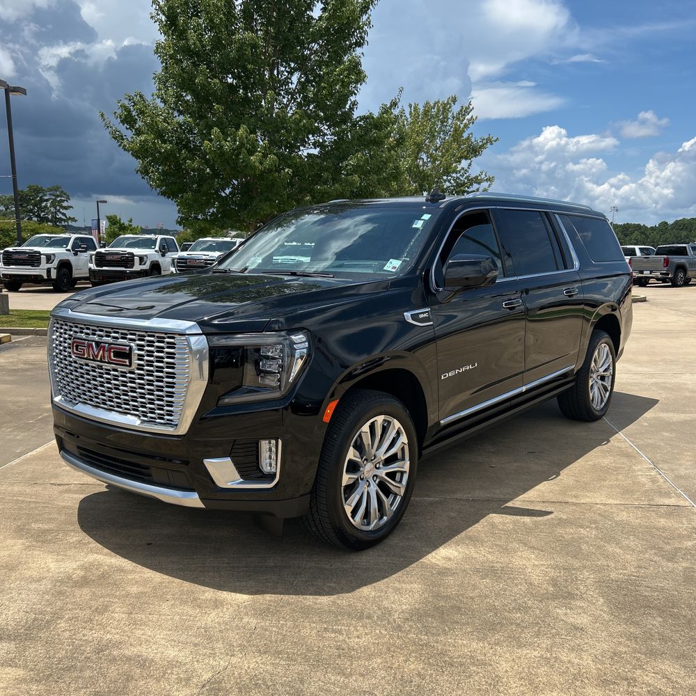 2024 GMC Yukon XL Denali