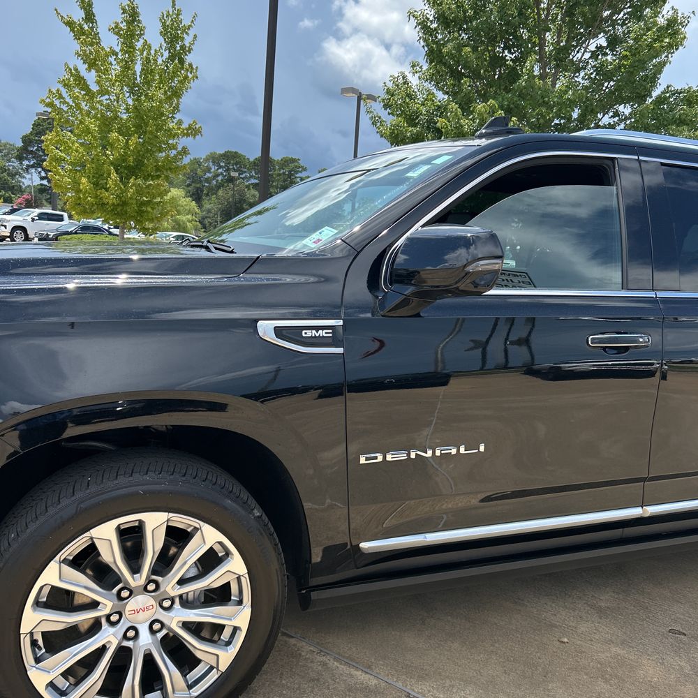 2024 GMC Yukon XL Denali