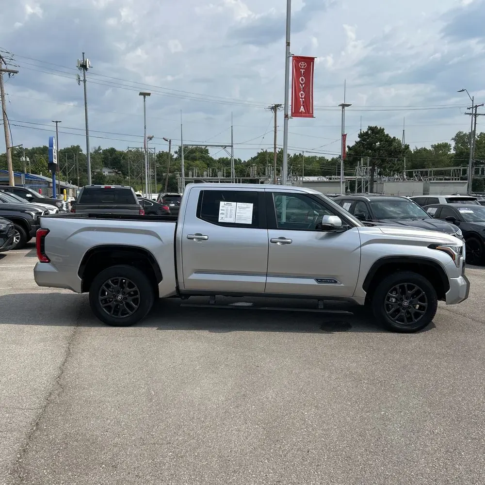 2025 Toyota Tundra Platinum
