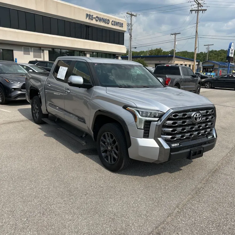 2025 Toyota Tundra Platinum
