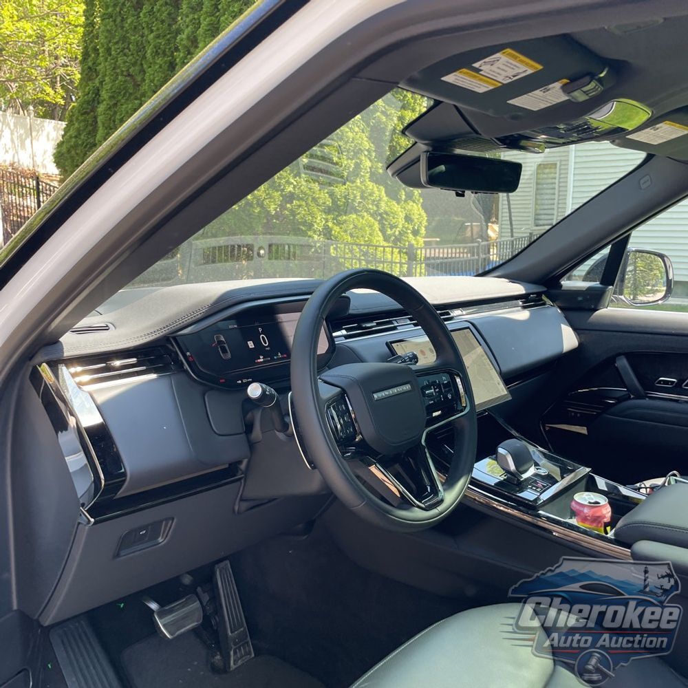 2026 Land Rover Range Rover Sport P400 Dynamic SE
