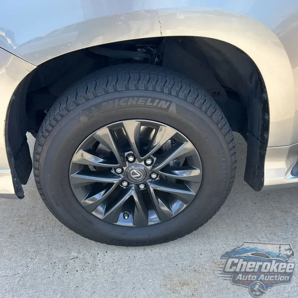 2023 Lexus GX 460 Base