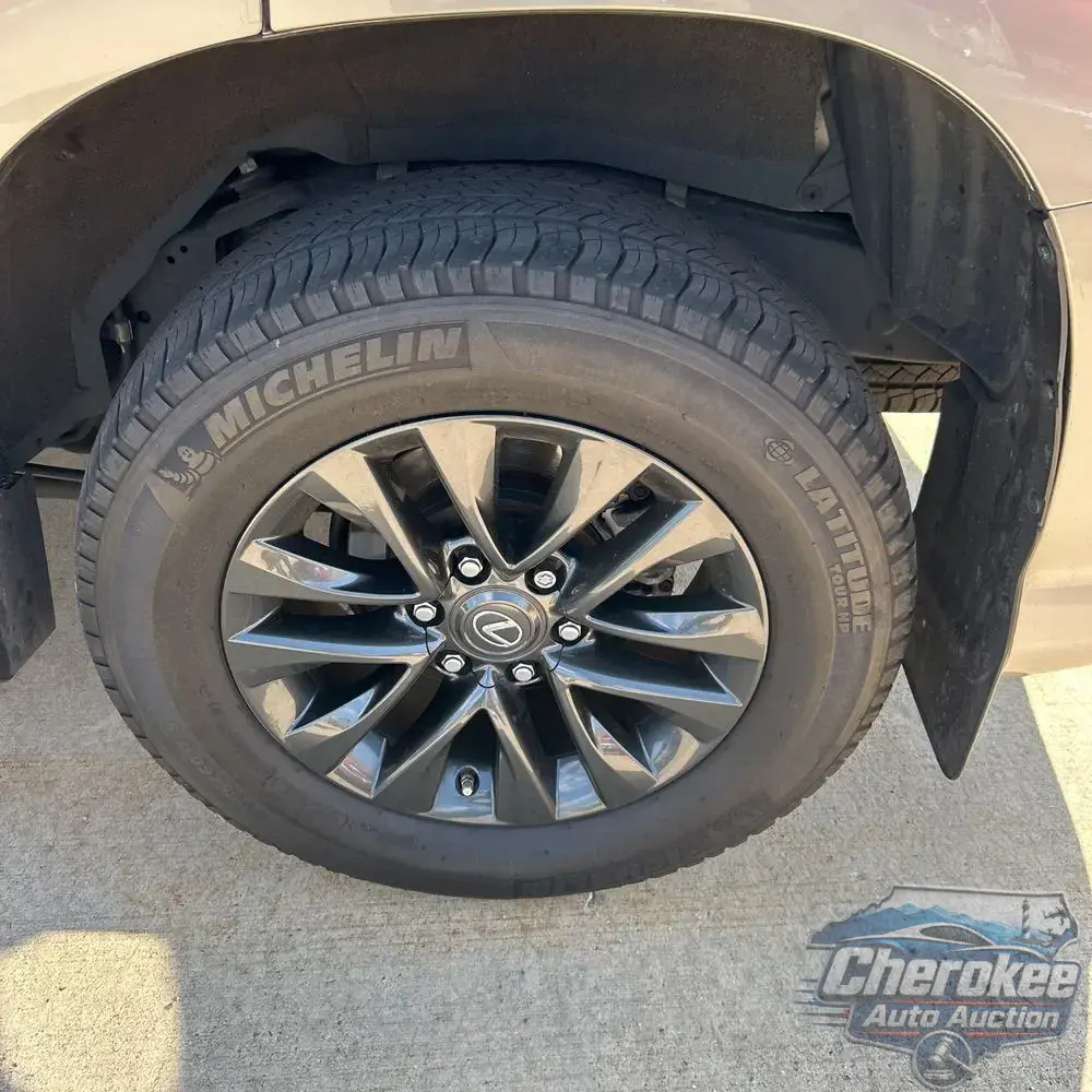 2023 Lexus GX 460 Base