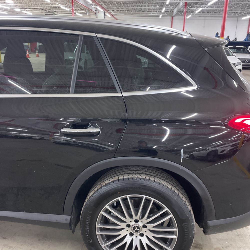 2026 Mercedes-Benz GLC 300