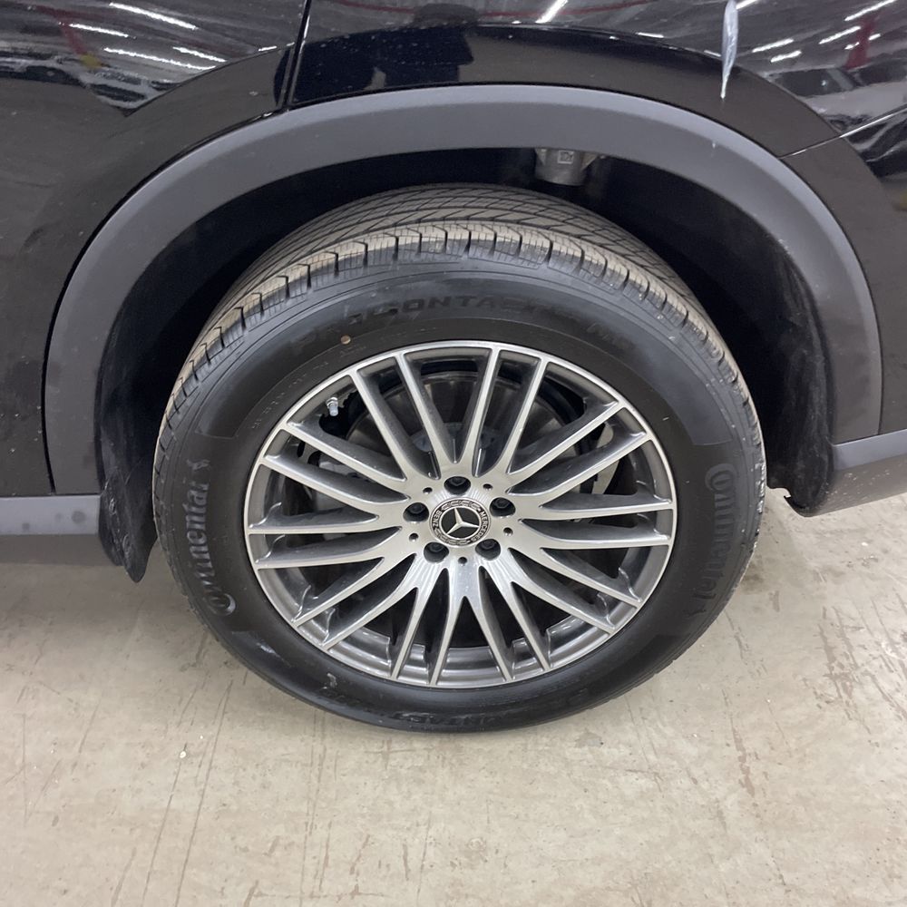 2026 Mercedes-Benz GLC 300