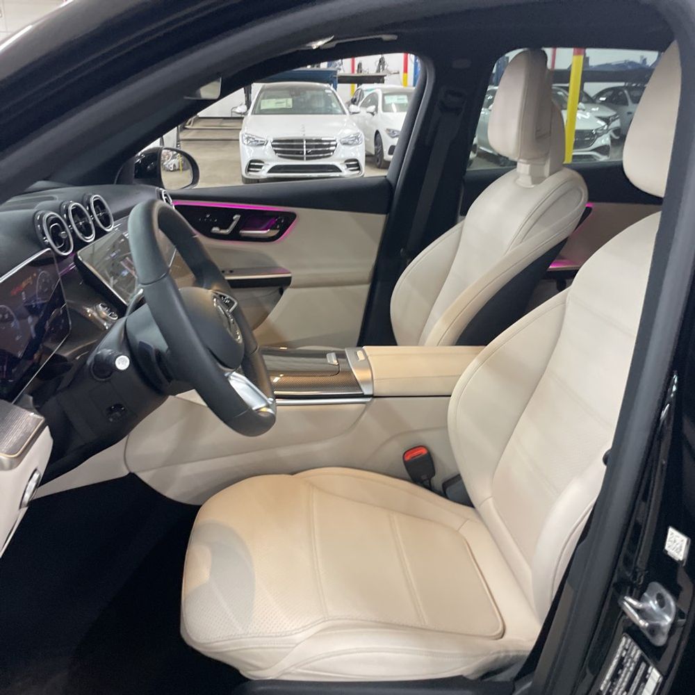 2026 Mercedes-Benz GLC 300