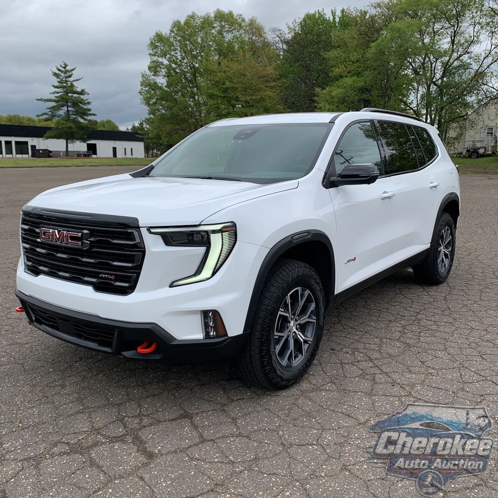 2026 GMC Acadia AT4