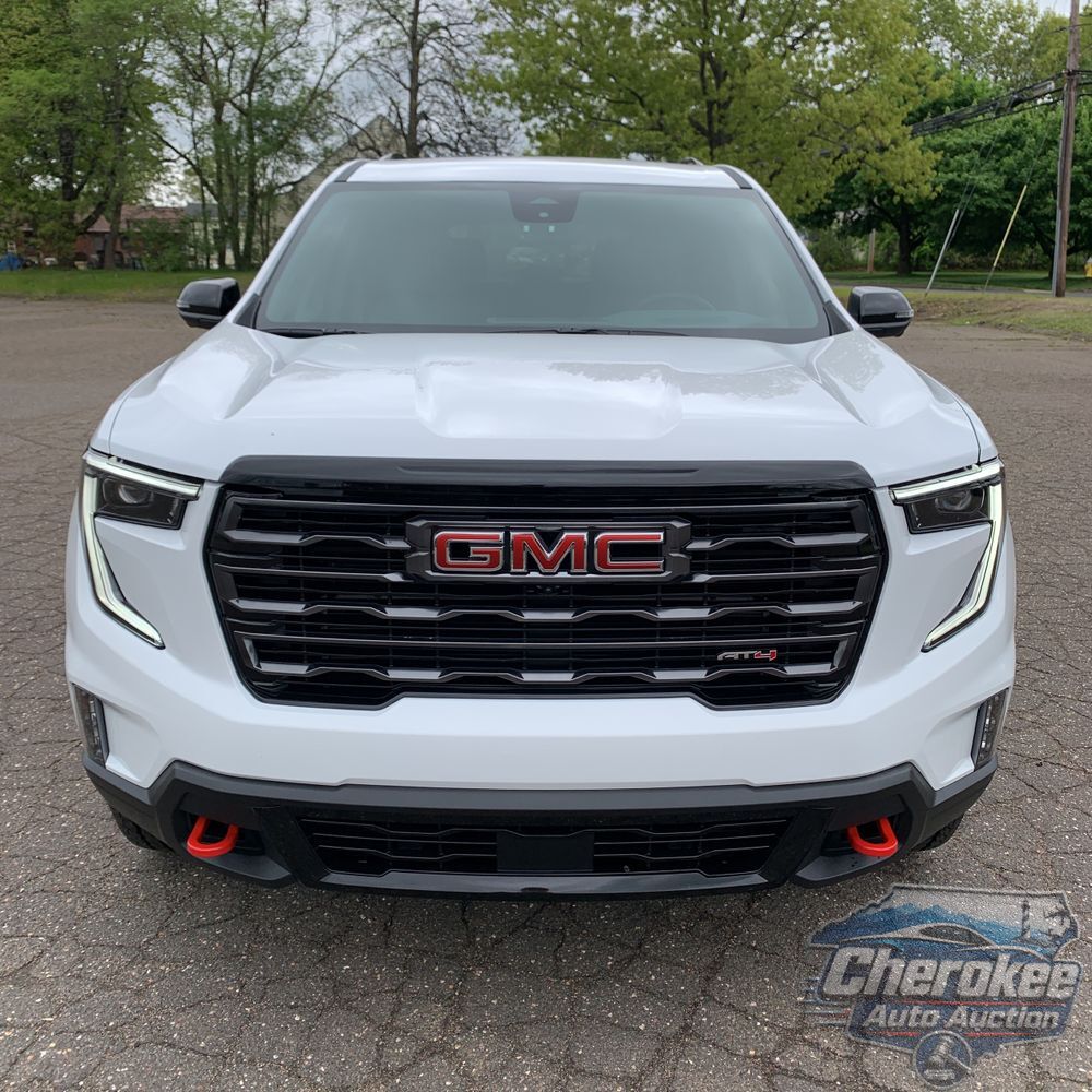2026 GMC Acadia AT4