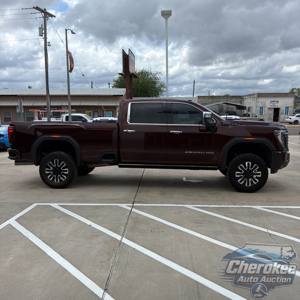 2024 GMC Sierra 3500HD Denali Ultimate