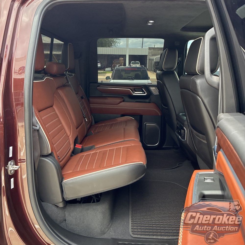 2024 GMC Sierra 3500HD Denali Ultimate