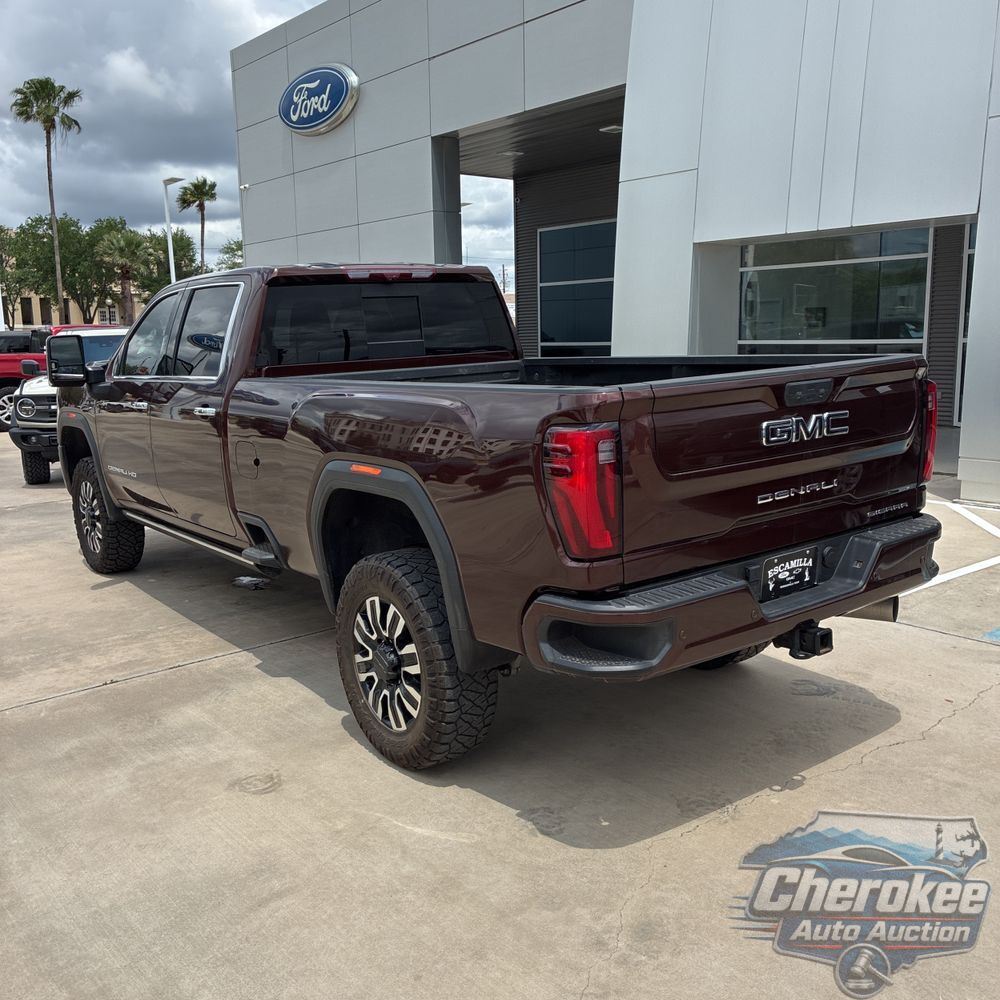 2024 GMC Sierra 3500HD Denali Ultimate