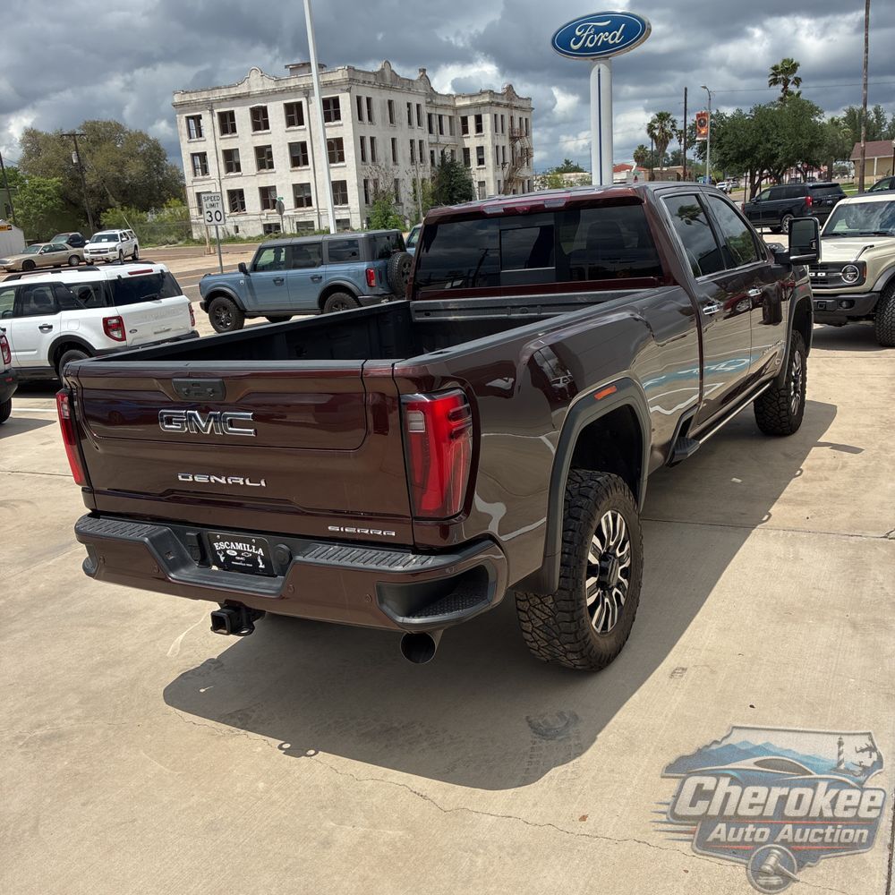 2024 GMC Sierra 3500HD Denali Ultimate