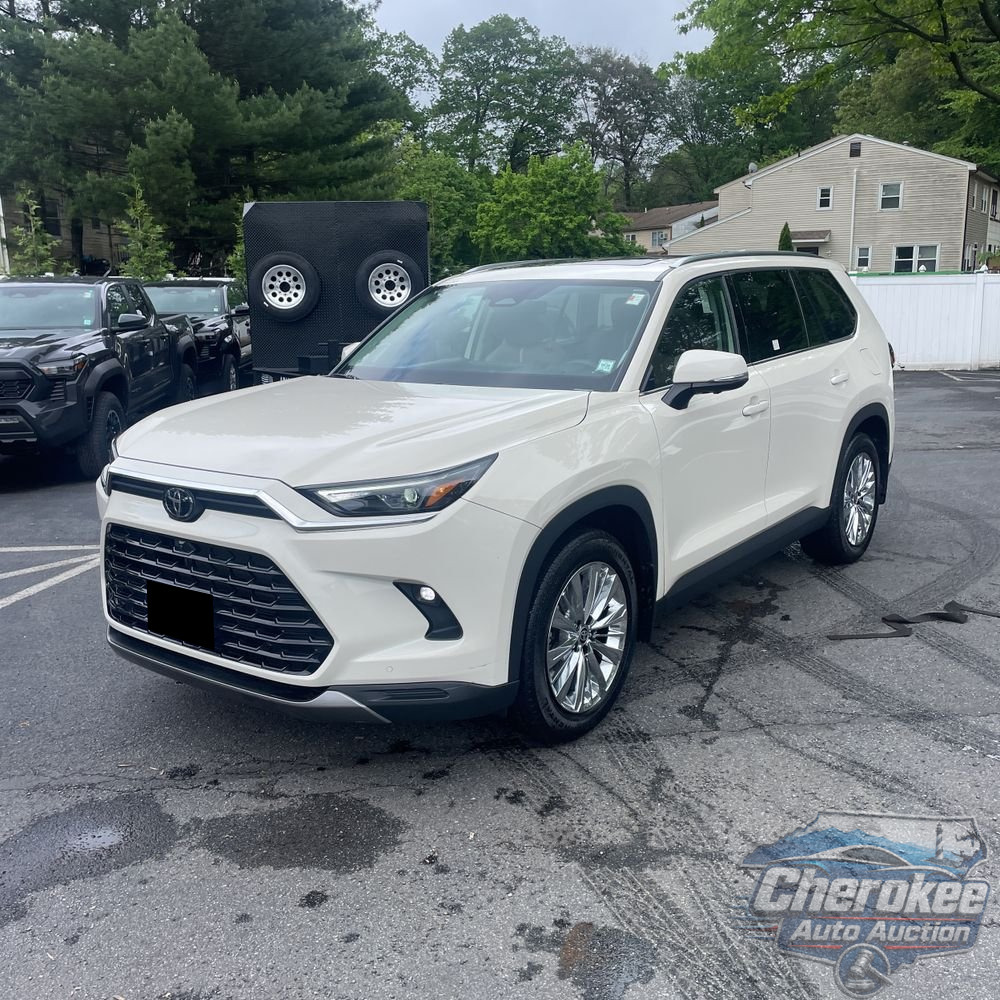 2024 Toyota Grand Highlander Platinum