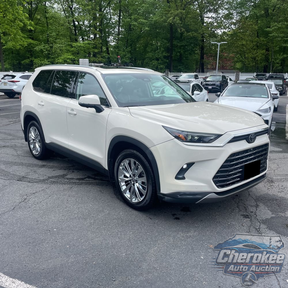 2024 Toyota Grand Highlander Platinum