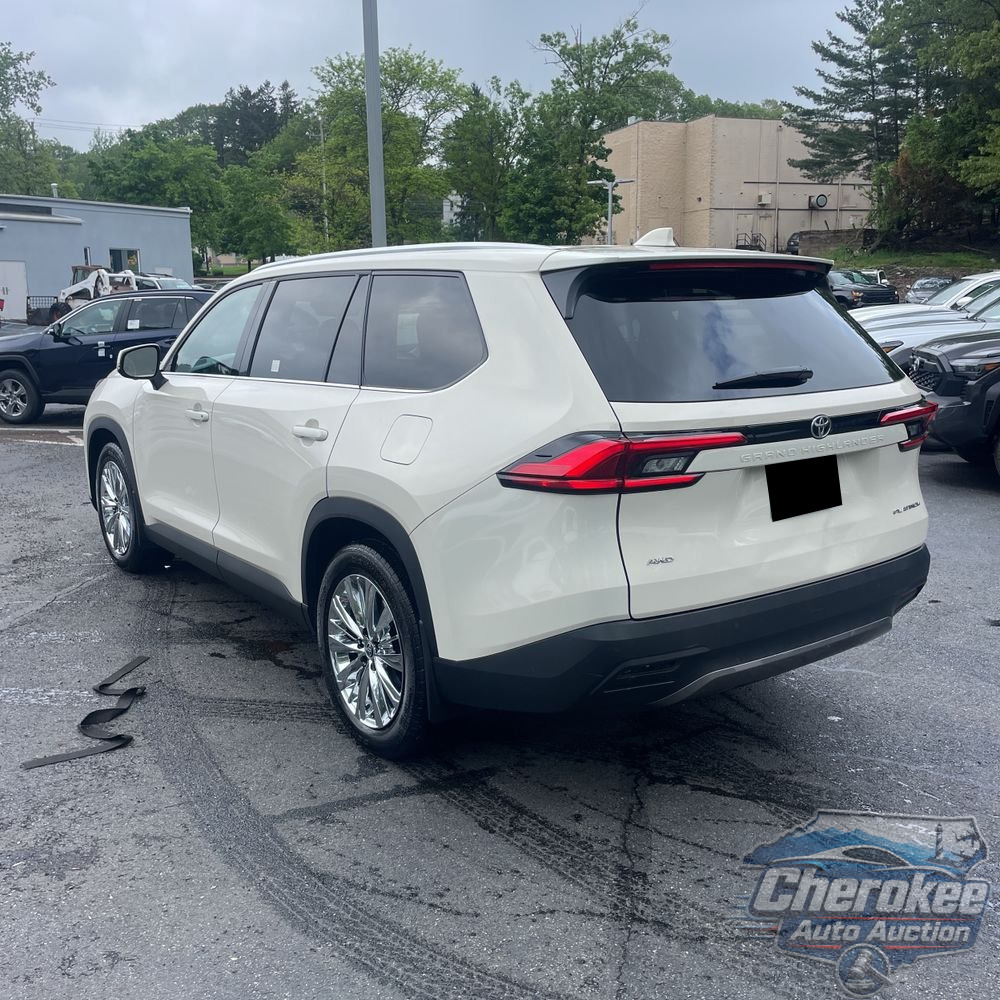 2024 Toyota Grand Highlander Platinum