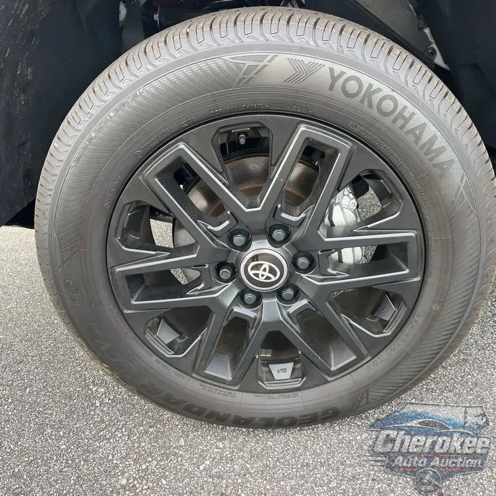 2025 Toyota Tundra Limited HV